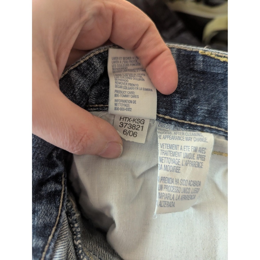 VTG Tommy Hilfiger Jeans Womens 10 Blue Light Wash Straight Zip Pocket Denim Y2K - Picture 15 of 16